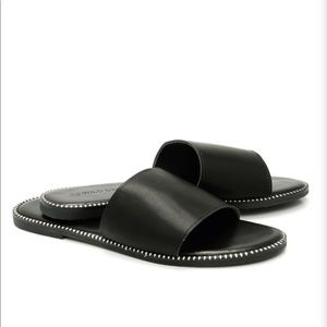 Fashion Nova Sandals 🖤